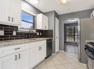 7717 Bob White Dr, Rowlett, TX 75088