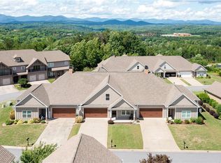 171 Village Dr, Dahlonega, GA 30533