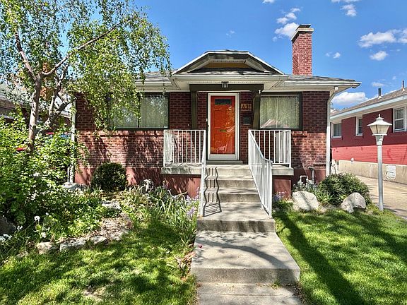 2nd image of 631 E Downington Ave