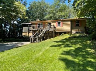 501 Friar Tuck Rd, Woodstock, GA 30188