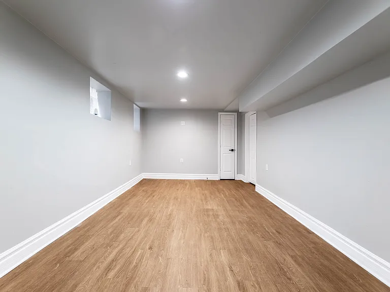 7917 S Ellis Ave #1 — Photo 8