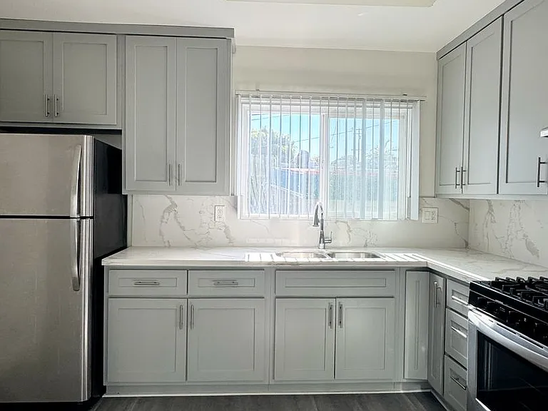 225 Belmont Ave — Photo 9