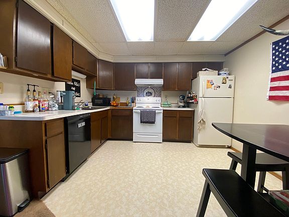 3rd image of 175 Sugar Creek Ln APT 3