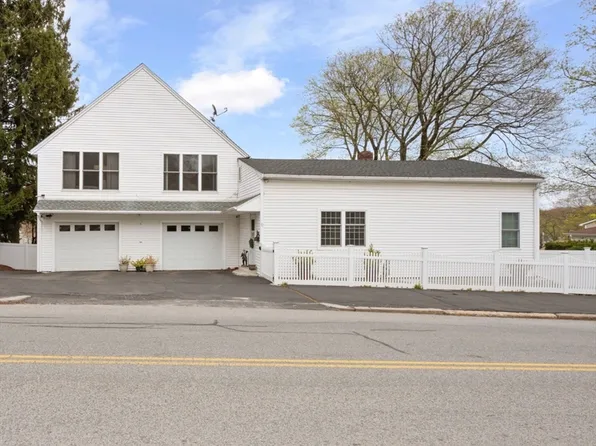 6 Harrington Way, Worcester, MA 01604