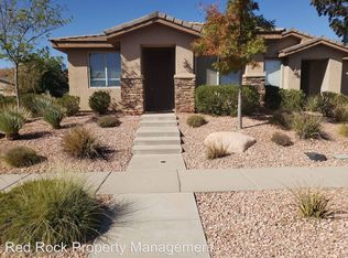 3421 E Sweetwater Springs Dr, Washington, UT 84780