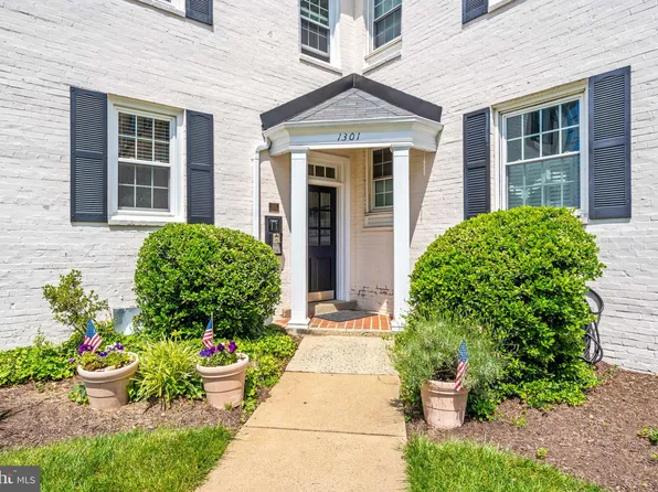 1301 S Walter Reed Dr APT 201, Arlington, VA 22204
