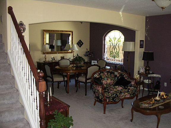 Entrance into Formal Living with stained glass window/1 of 2 