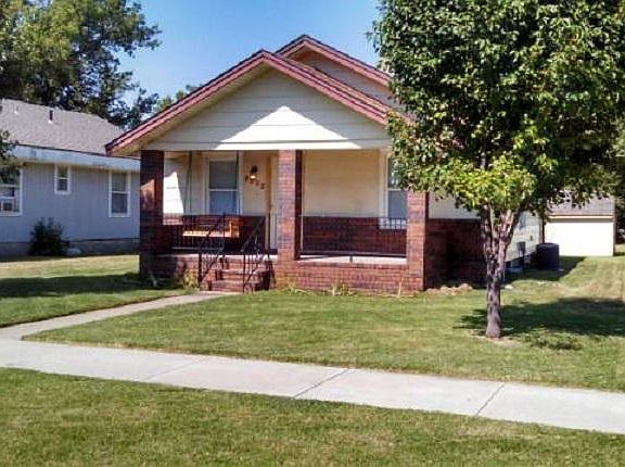 2nd image of 1035 N Santa Fe Ave