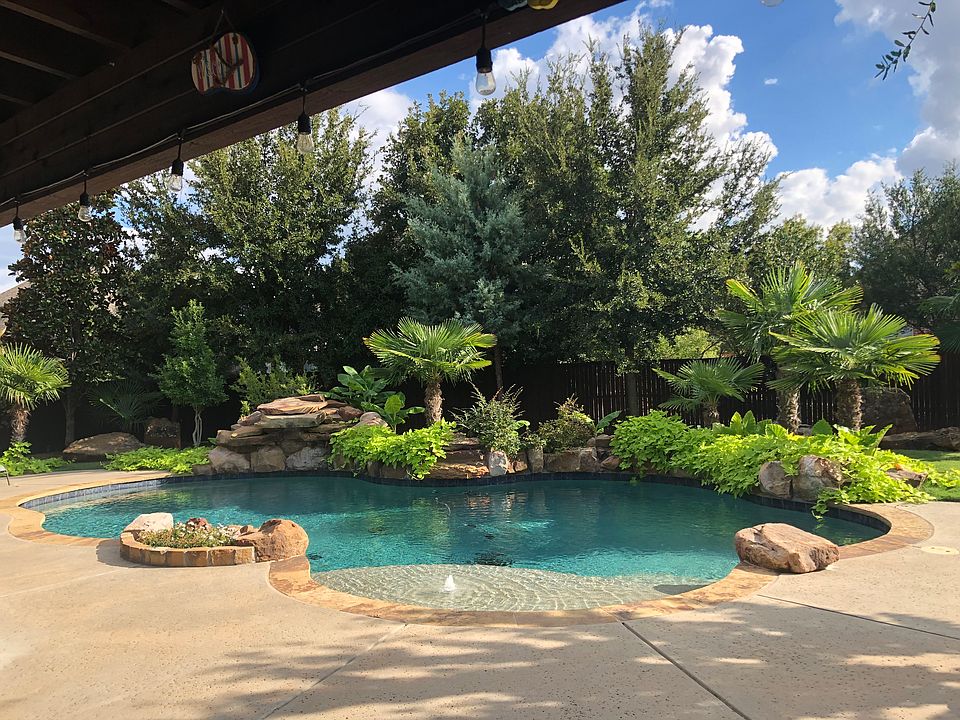 1st image of 2416 Rosebury Ln