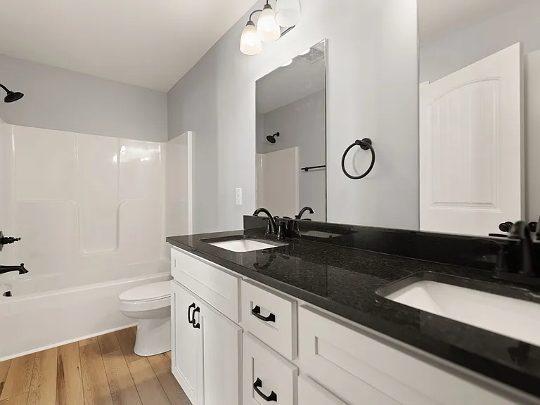 604 Crozer Ave #102 — Photo 20