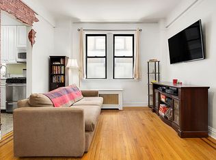 142 E 49th St APT 3C, New York, NY