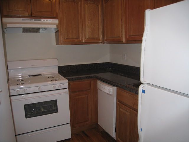 1st image of 2711 Astoria Blvd APT 5F
