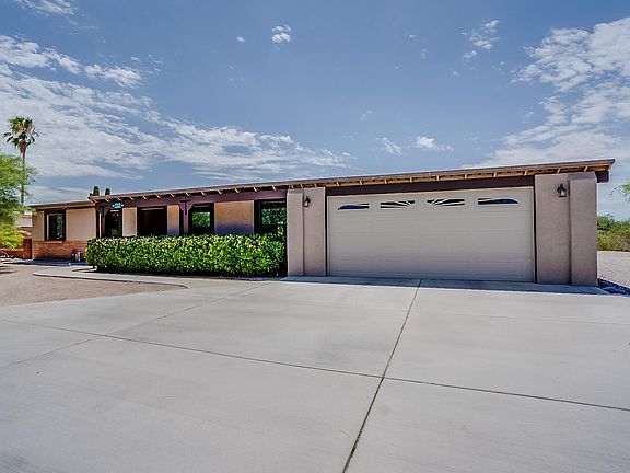 4th image of 3275 N Nambe Dr