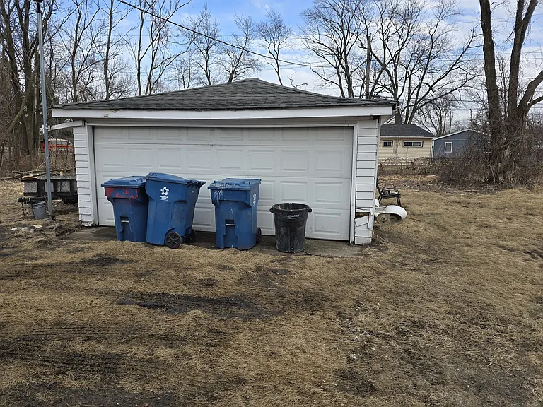2257 Clark Rd — Photo 23