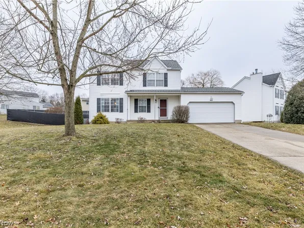 443 Plum Creek Dr, Wadsworth, OH 44281