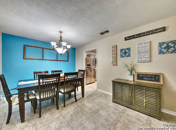 3rd image of 7938 Las Olas Blvd