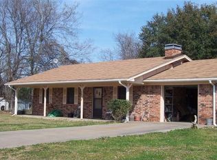 154 Forest Dr, Fairfield, TX 75840