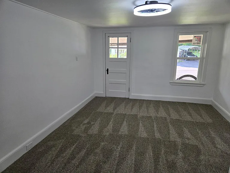 2454 E Swamp Rd #1 — Photo 20