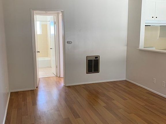 3rd image of 6555 Washington Ave APT E