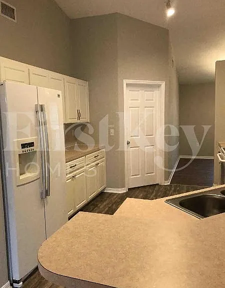 6342 Hampton Pointe Cir — Photo 9