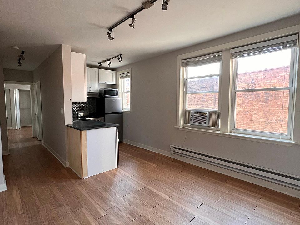 1st image of 513 W Belmont Ave #4
