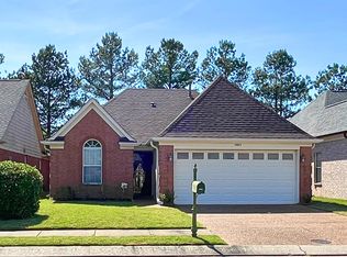 10083 Cross Valley Dr, Cordova, TN 38018