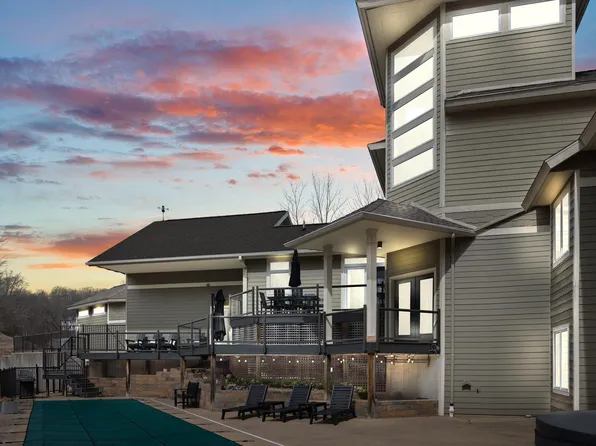 4910 Grayhawk Blvd, Traverse City, MI 49684