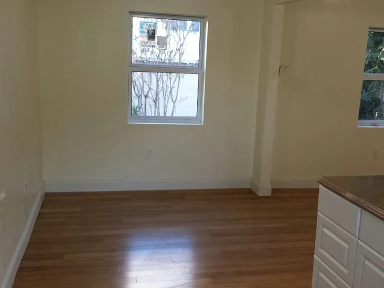 2601 Natoma St #2 — Photo 12