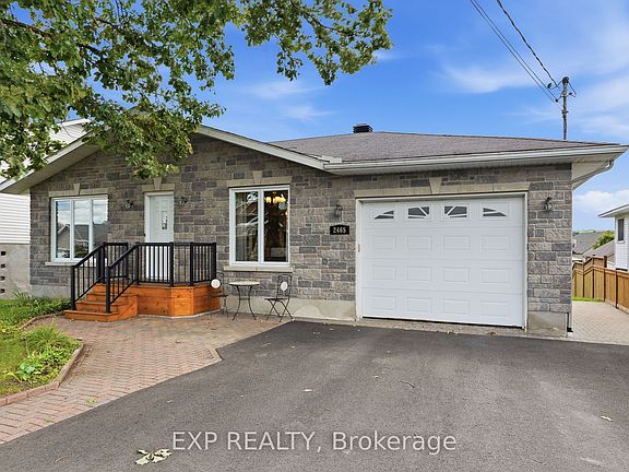 2nd image of 2465 Woods St