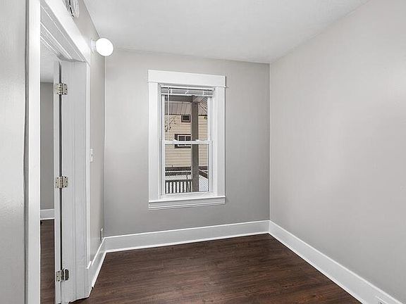 5th image of 1549 Hamilton Ave NW APT 2