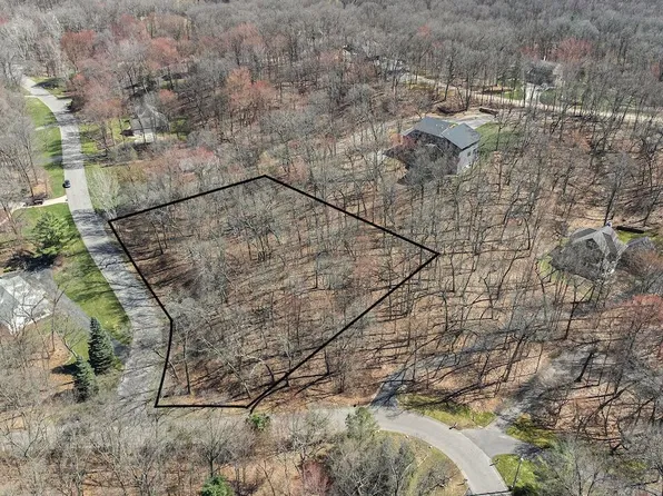 4500 Loggers Run NE, Grand Rapids, MI 49525