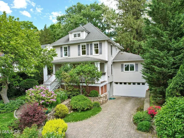 23 Westview Pl, Riverside, CT 06878