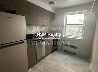 6700 N California Ave #19, Chicago, IL 60645