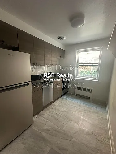 6700 N California Ave #19 Photo 1