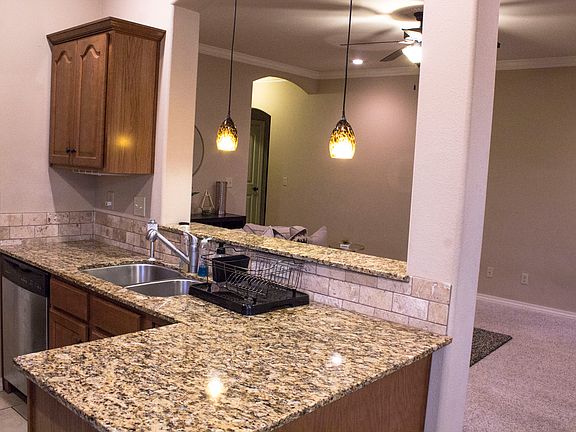 5th image of 3070 N Azure Ave
