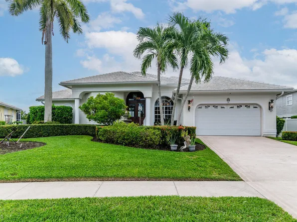 51 S Seas Ct, Marco Island, FL 34145