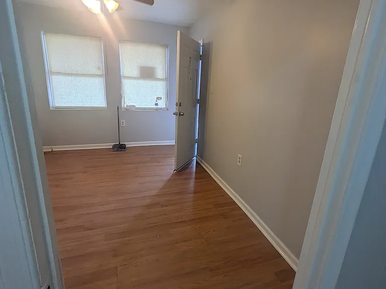 4108 Cambridge St #1 — Photo 6