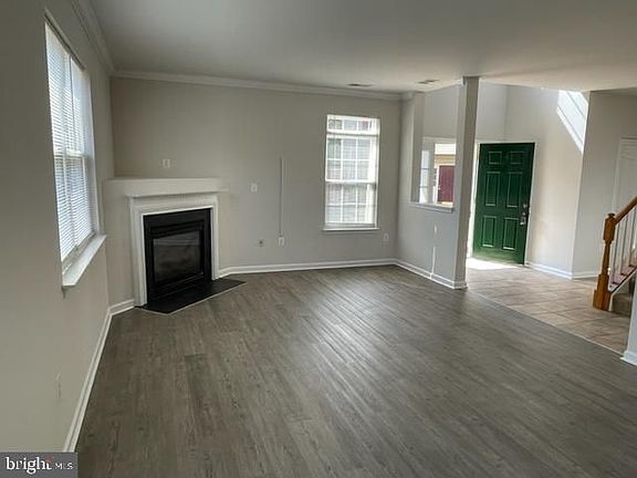 5th image of 115 Quinton Oaks Cir