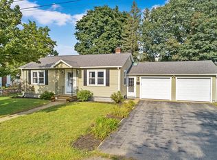 10 Davignon St, Goffstown, NH 03102