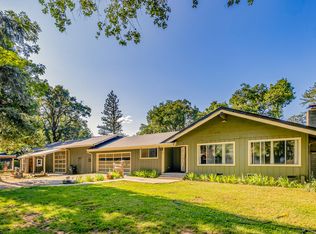 3294 Lake Shore Dr, Selma, OR 97538