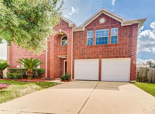 13703 Sunmount Pines Dr, Houston, TX 77083