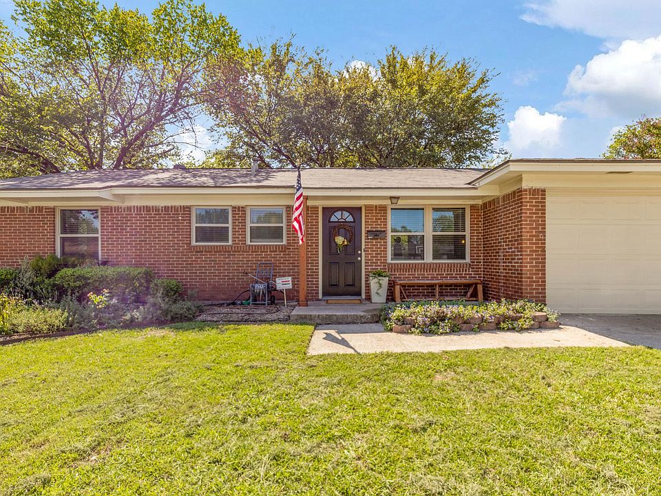 1st image of 4717 Burgess Dr