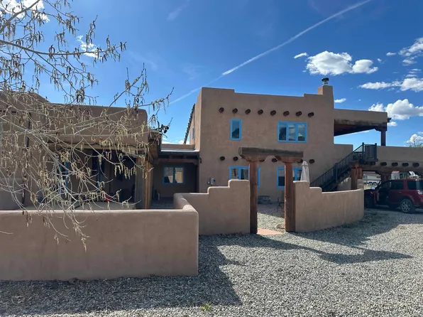 28 Archuleta, Arroyo Seco, NM 87514