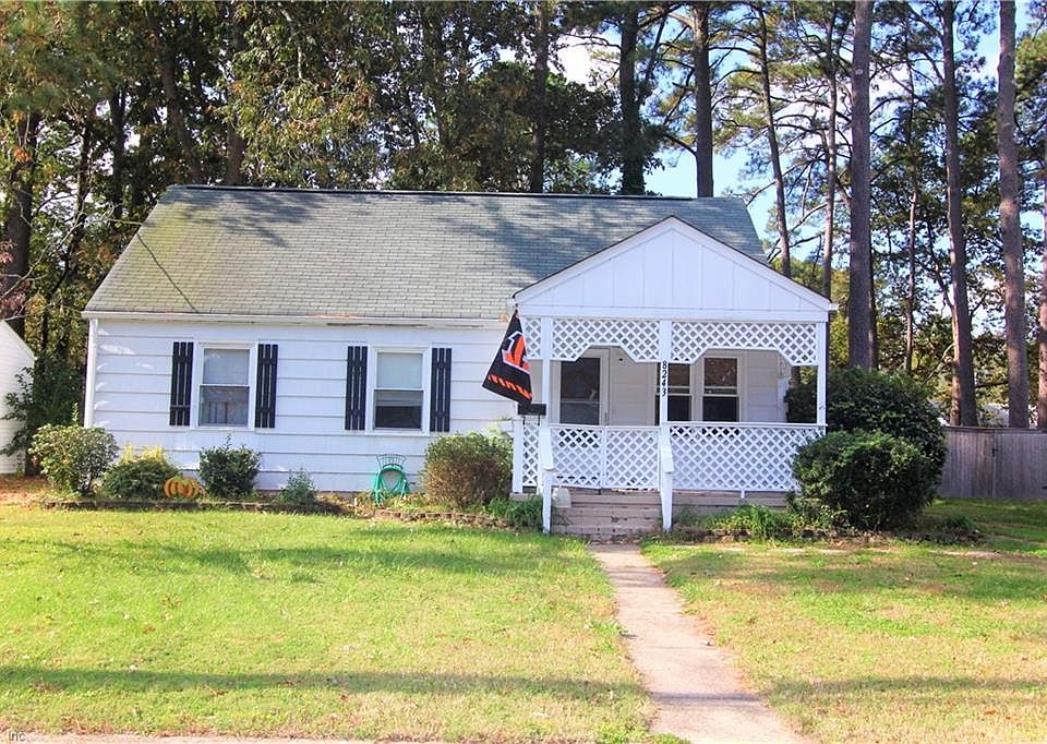 1st image of 8243 Redwood Cir