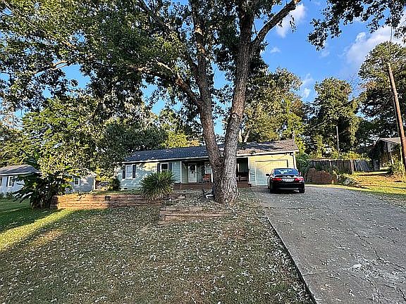 5th image of 38 Baker Rd SE