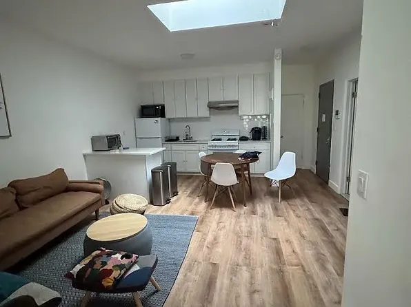 23 Division St #3, New York, NY 10002