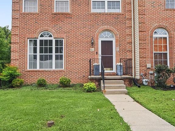 2nd image of 616 Berwick Ct