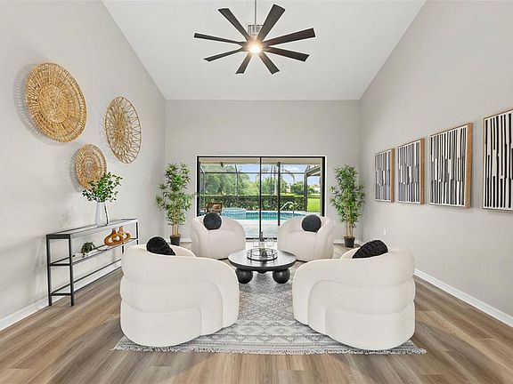 3rd image of 1318 VERMEER DRIVE