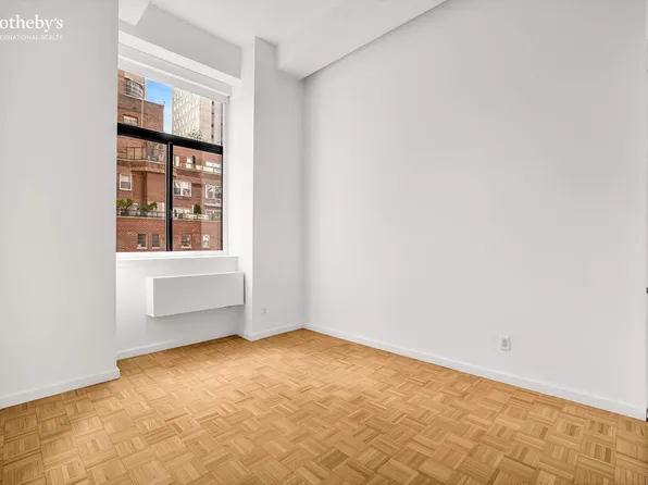 310 East 46th Street image 6 of 14