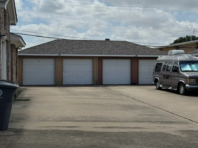 10122 Galway Dr — Photo 10